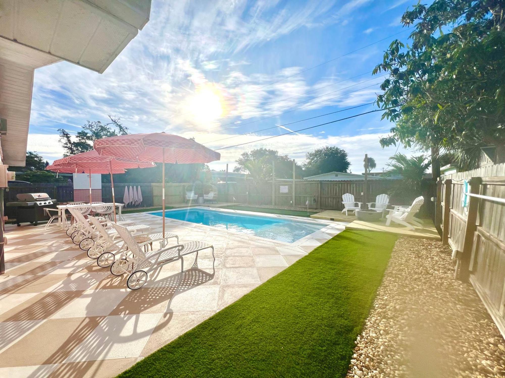 Luxury Villa 3 Blocks From The Beach With Pool A Fire Pit And Outdoor Oasis 卡纳维拉尔角 外观 照片